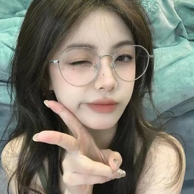 恋爱脑大小姐她重生归来